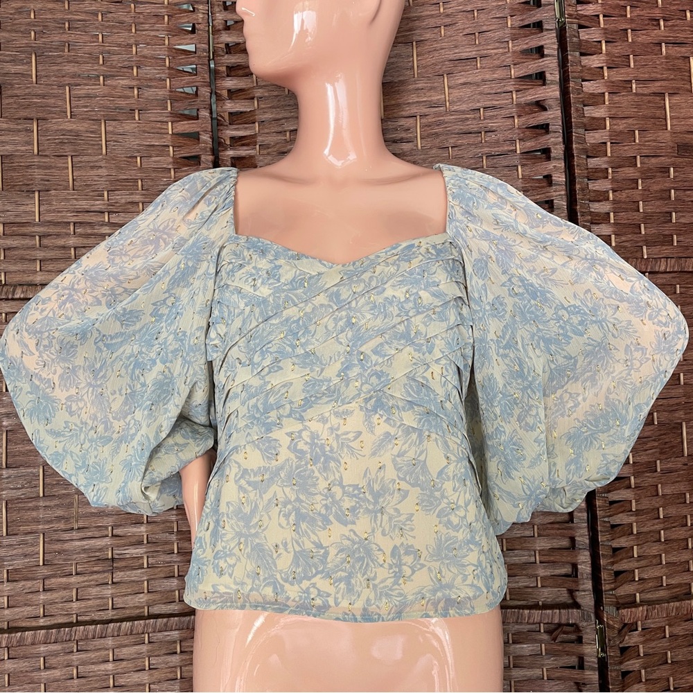 Express Floral Puff-Sleeve Square-Neck Blouse, Romantic Coquette Victorian, XS.